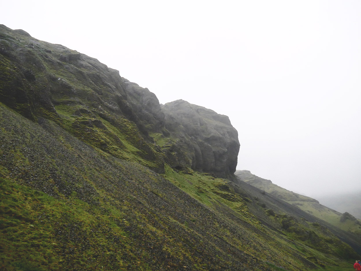 round shaped boulder